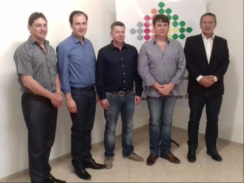 7° Café Palestra contou a trajetória empresarial do fundador da Embalplan