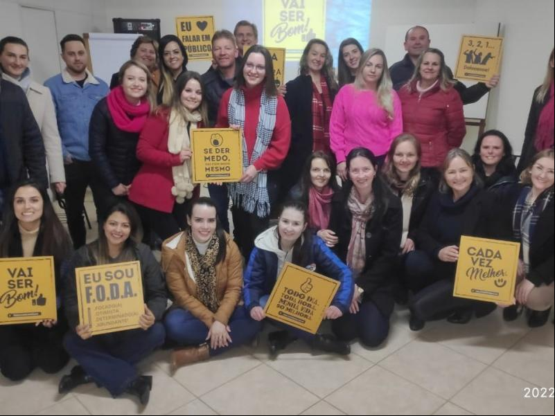 AEI promove Curso de Oratória com Lena Souza