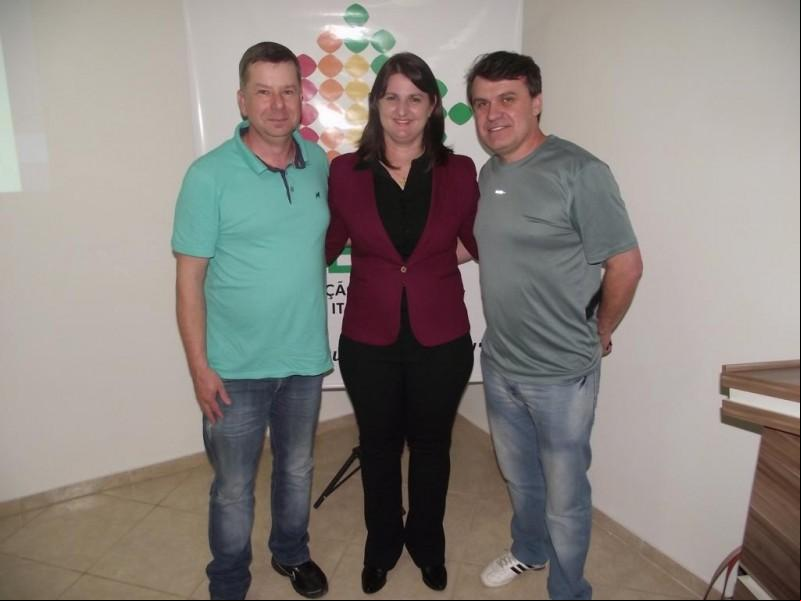Empreendedorismo foi tema de palestra na AEI