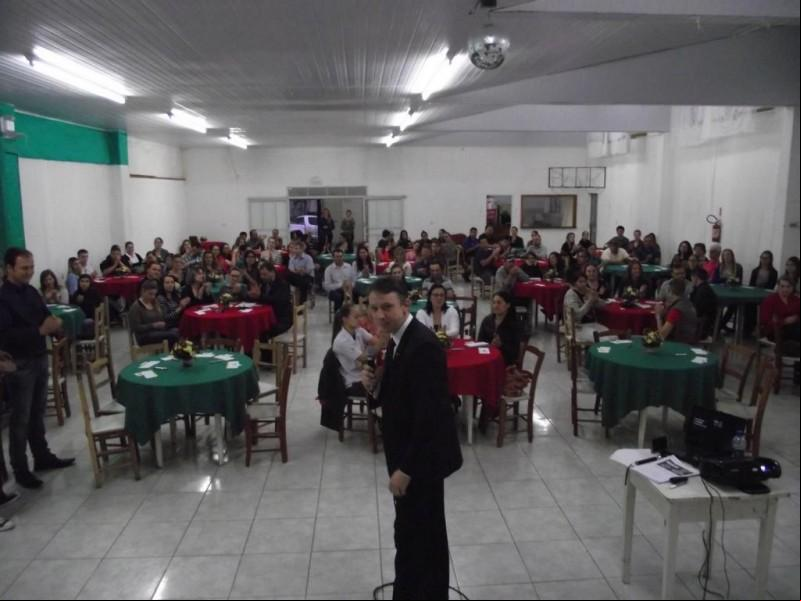 AEI em parceria com o Lions Clube realizam Palestra Social em prol da Campanha da Visão