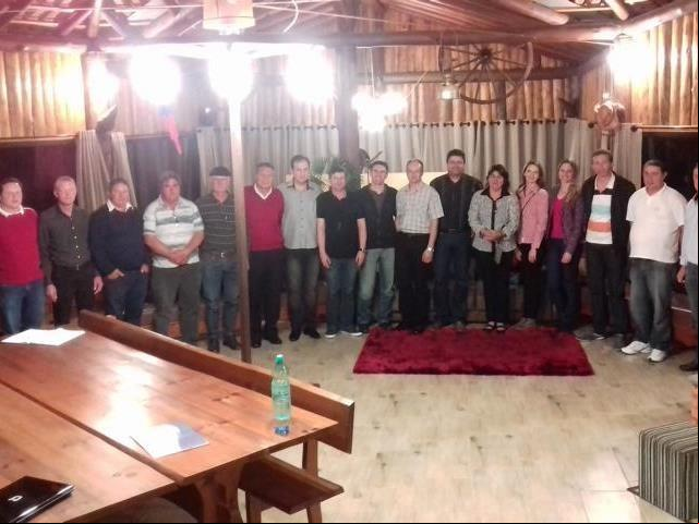 Encontro com candidatos eleitos e diretores da AEI e CDL de Itaiópolis 